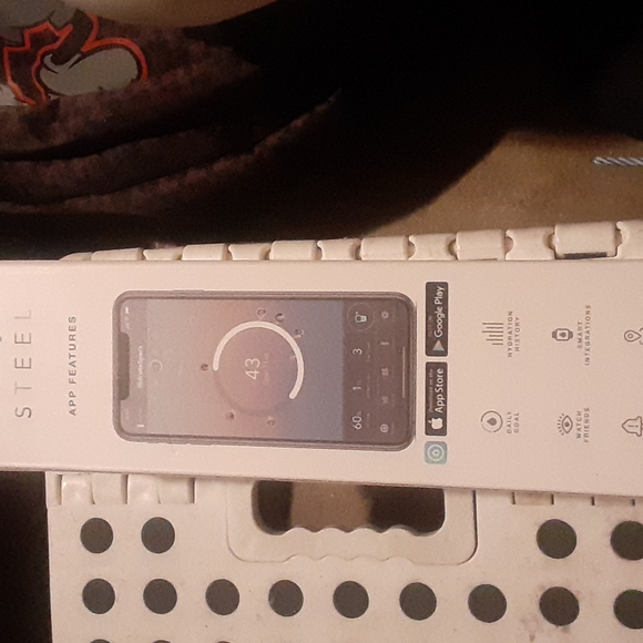 Bluetooth water bottle - Picture 3 of 4